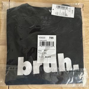 Boys The Childrens Place shirt size 5-6 Bruh. In Black NWT